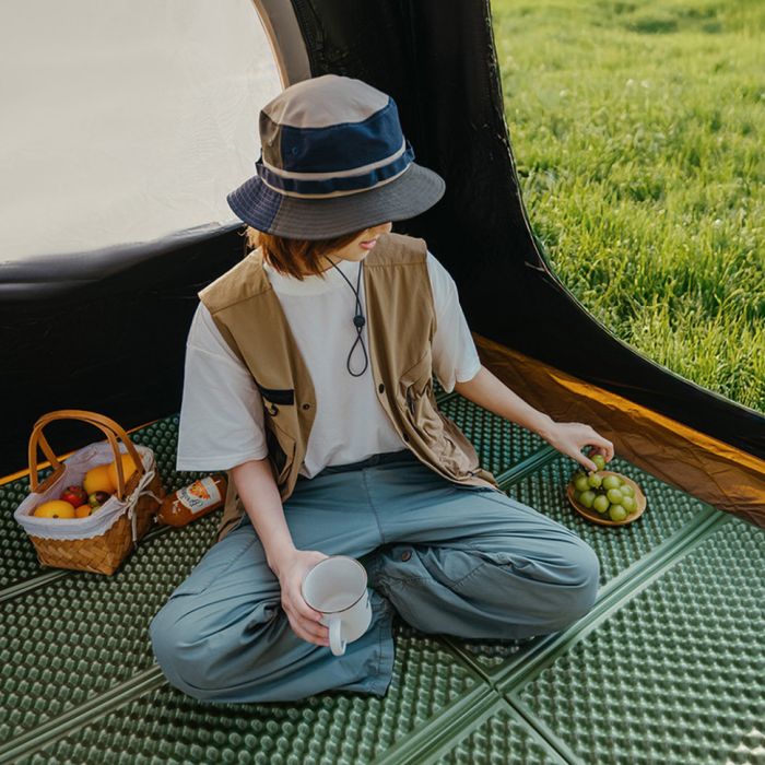 Килимок складаний IXPE Naturehike CNK2450WS044, алюмінієва плівка, 195x60х1,8 см, оливковий зелений