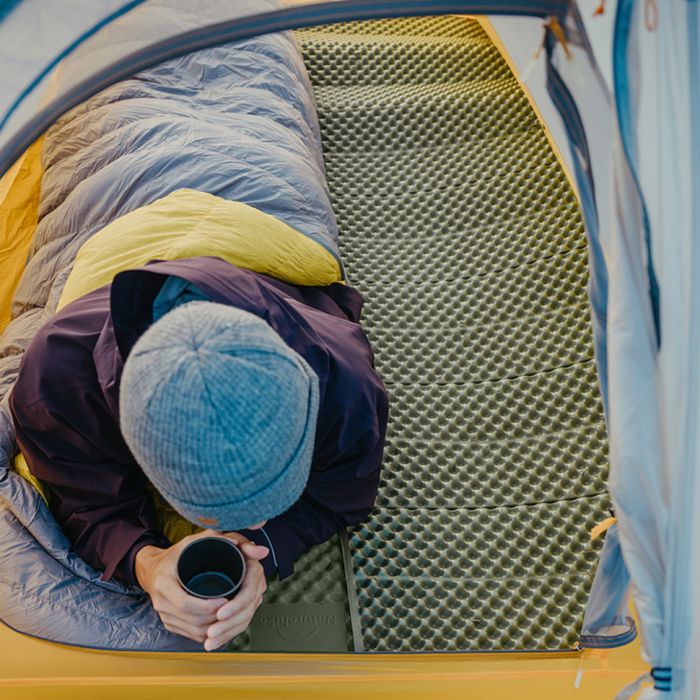 Килимок складаний IXPE Naturehike CNK2450WS044, алюмінієва плівка, 195x60х1,8 см, оливковий зелений