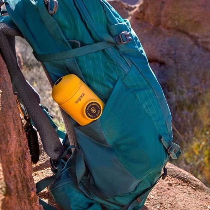 Портативна еспресо-кавоварка Wacaco Nanopresso жовта