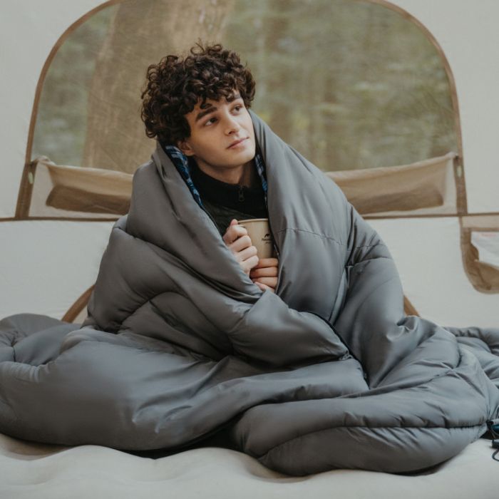 Спальний мішок з капюшоном Naturehike Clear Sky CNK2450WS042, сірий