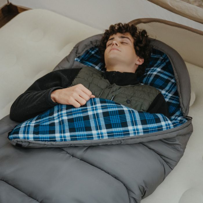 Спальний мішок з капюшоном Naturehike Clear Sky CNK2450WS042, сірий