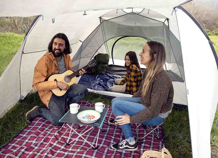 Намет тримісний Naturehike Cloud Fun NH19ZP006, 210T/Silver Coated, білий