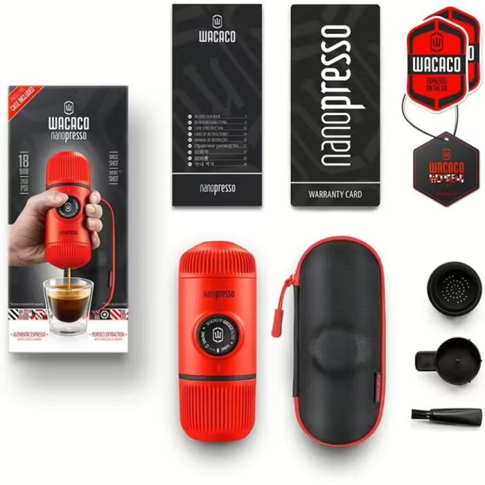 Портативна еспресо-кавоварка Wacaco Nanopresso червона з чохлом