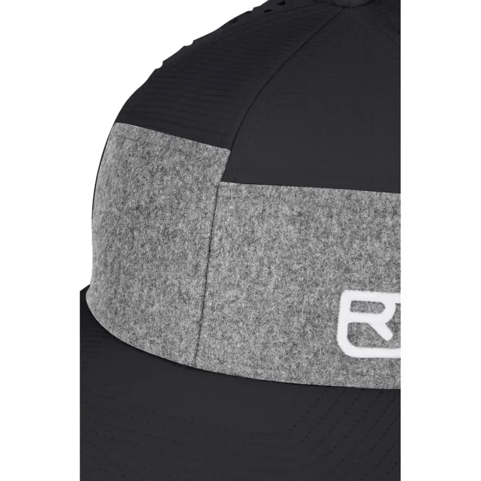 Кепка Ortovox Logo Air Trucker Cap Uni
